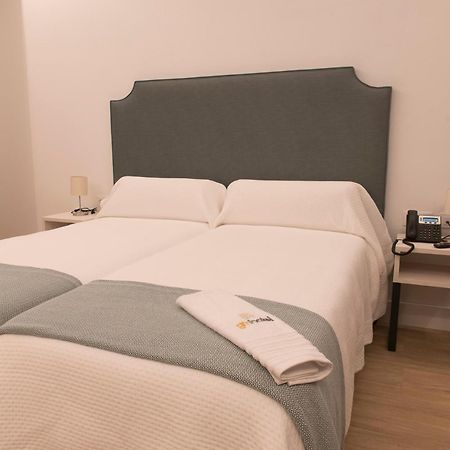 Gm Hotel Марчена Экстерьер фото